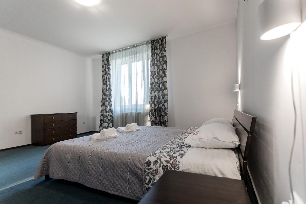 Sunlit Hotel Ivano-Frankivszk Kültér fotó