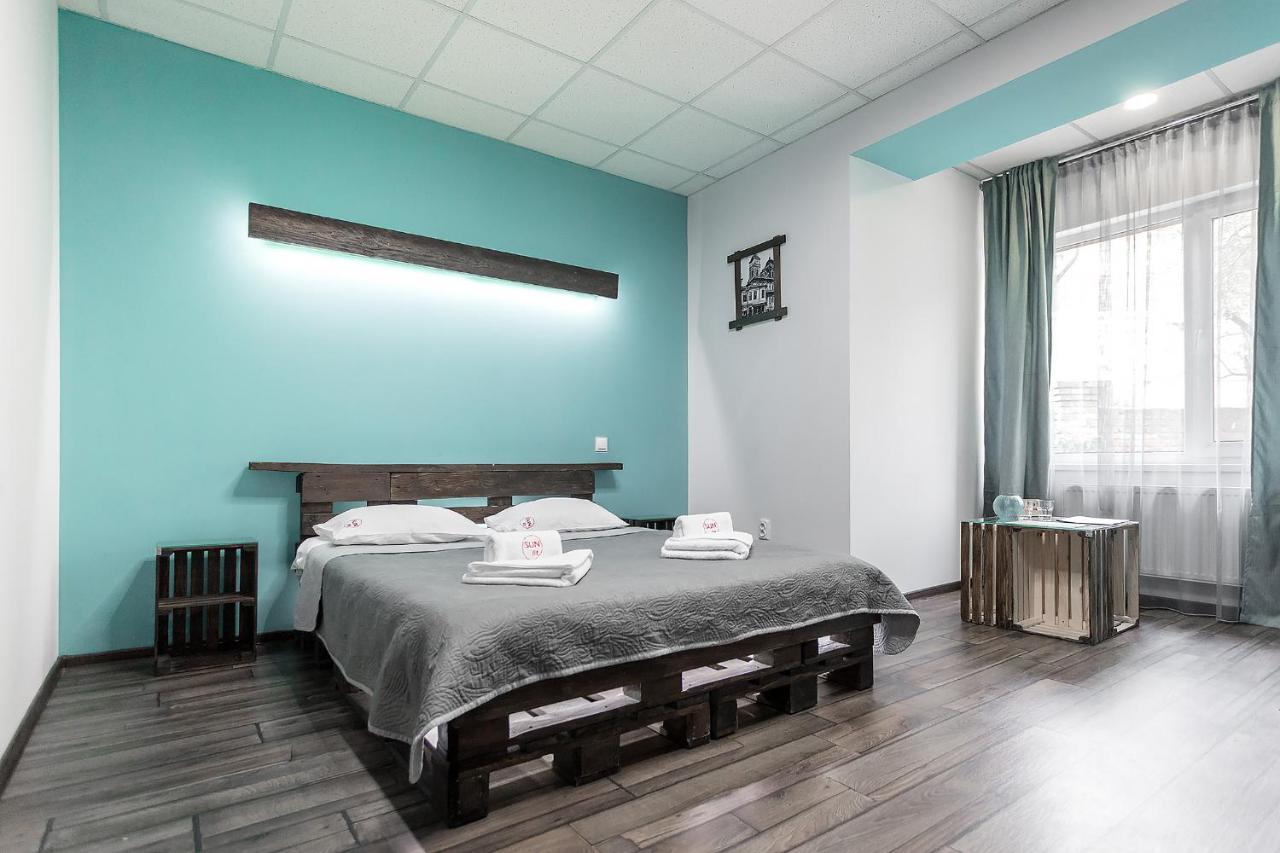 Sunlit Hotel Ivano-Frankivszk Kültér fotó